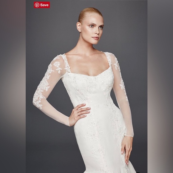DAVID'S BRIDAL SLEEVE WEDDING DRESS - Picture 3 of 12